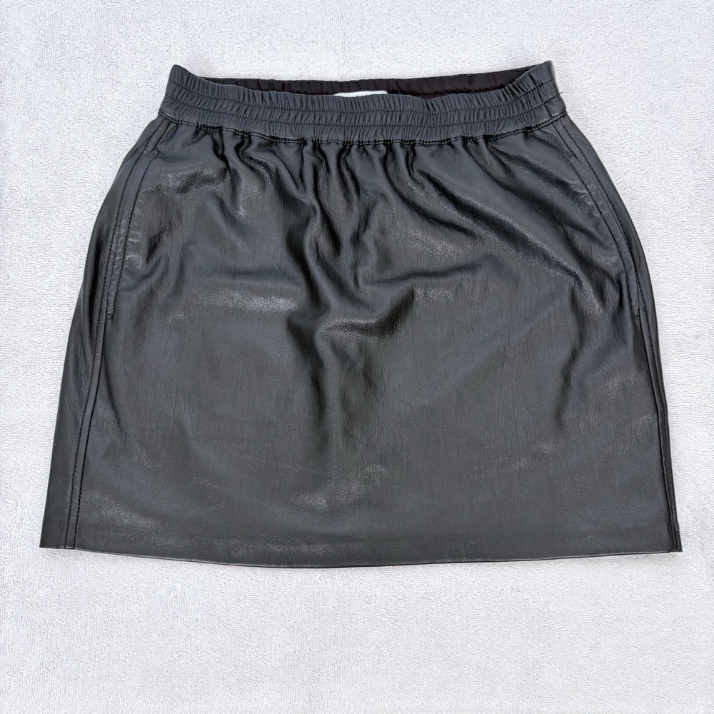 Babaton Mini Black Vegan Leather Elasticated Waistband Skirt Size XS - EUC - Picture 4 of 8